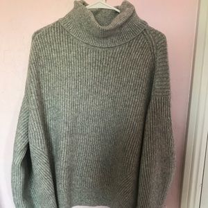 ‼️NEW‼️H&M turtleneck sweater